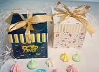 קופסת הפתעות צבעוניות